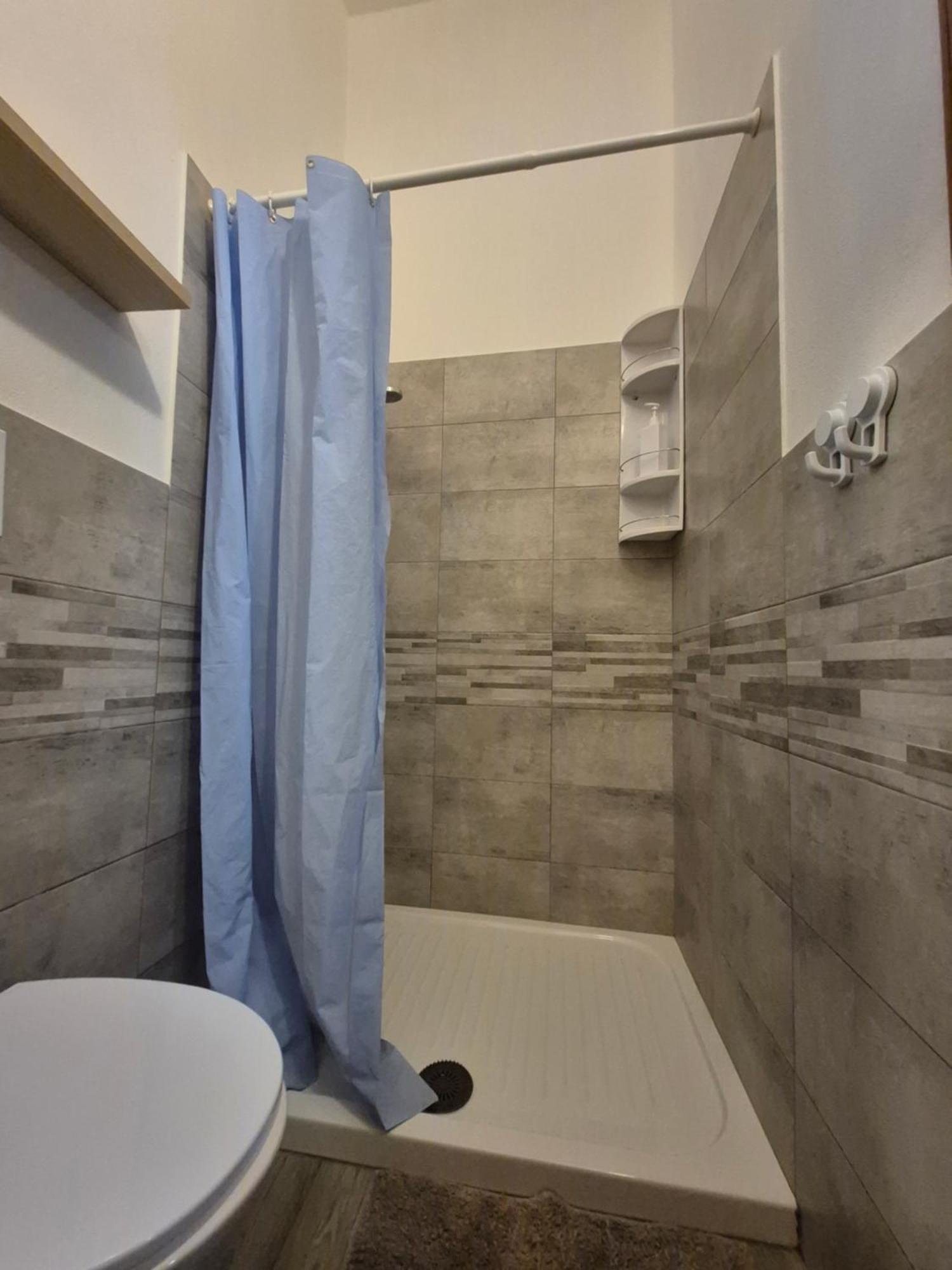 Casa Vacanza Monoboito Quartu SantʼElena Екстериор снимка