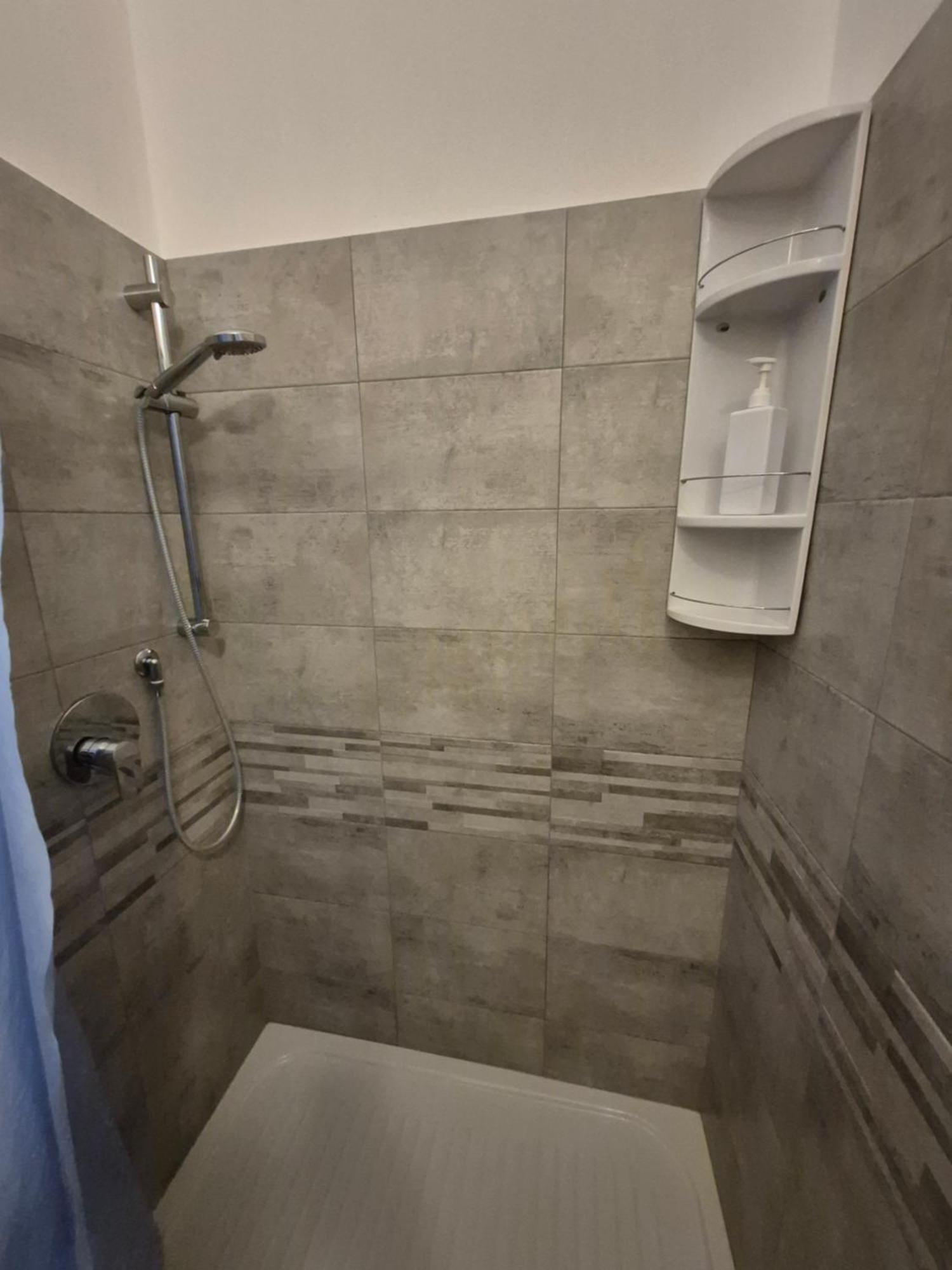Casa Vacanza Monoboito Quartu SantʼElena Екстериор снимка