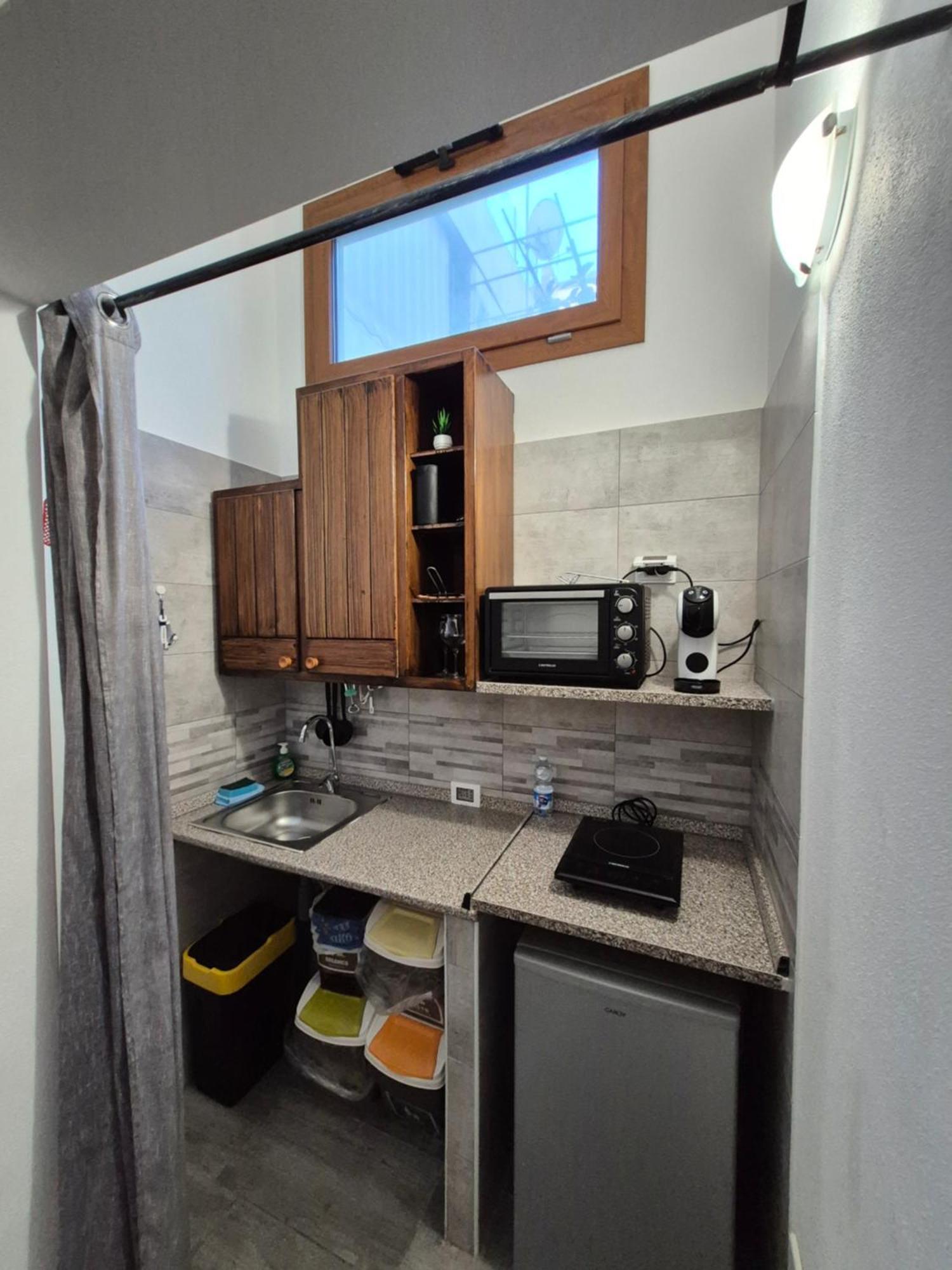 Casa Vacanza Monoboito Quartu SantʼElena Екстериор снимка