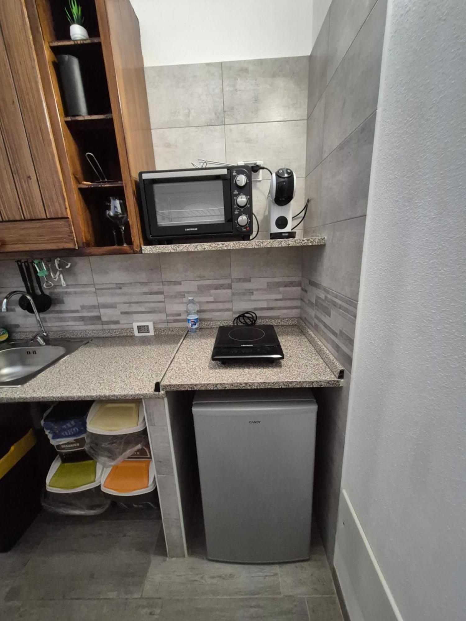 Casa Vacanza Monoboito Quartu SantʼElena Екстериор снимка