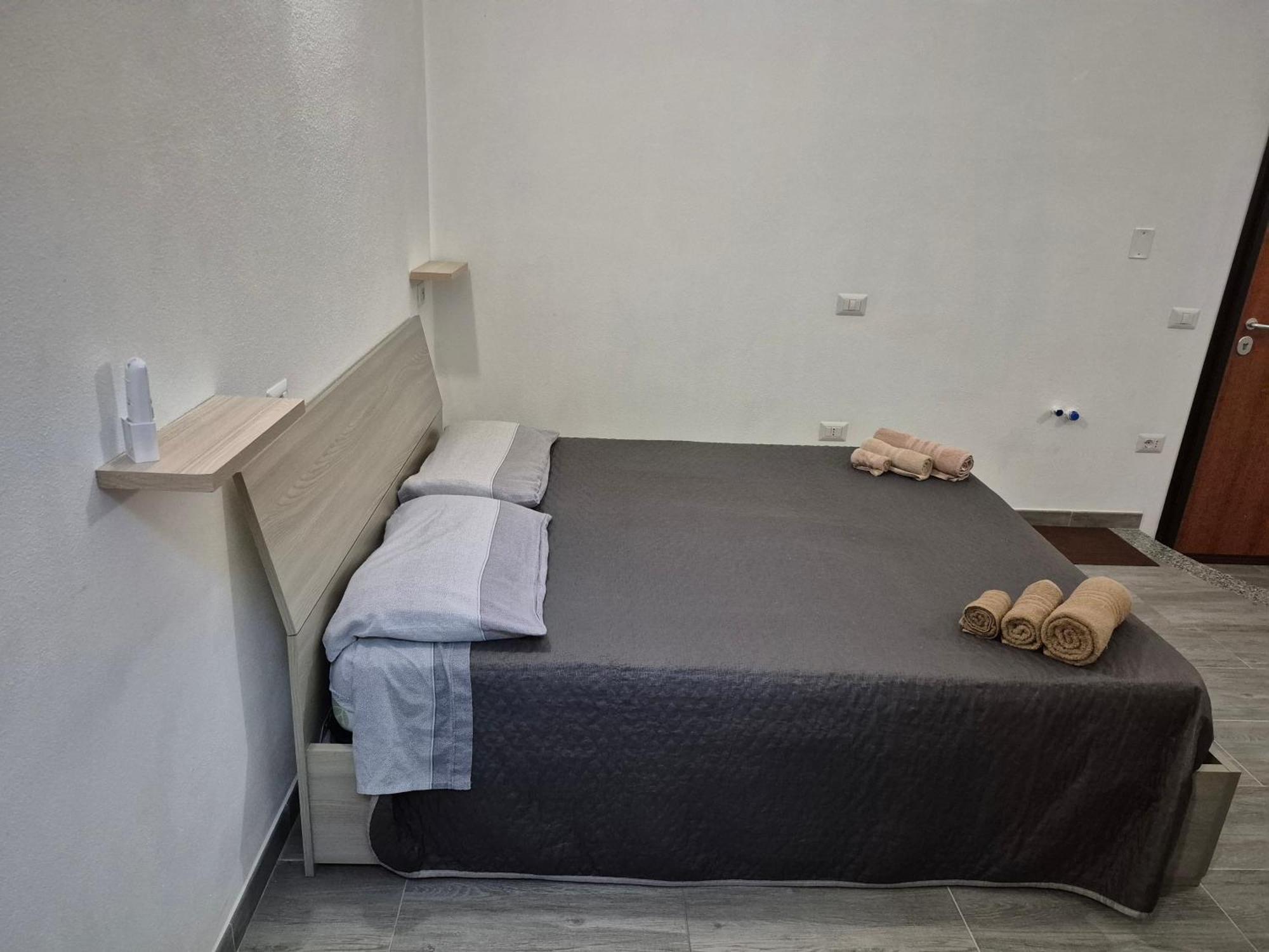 Casa Vacanza Monoboito Quartu SantʼElena Екстериор снимка